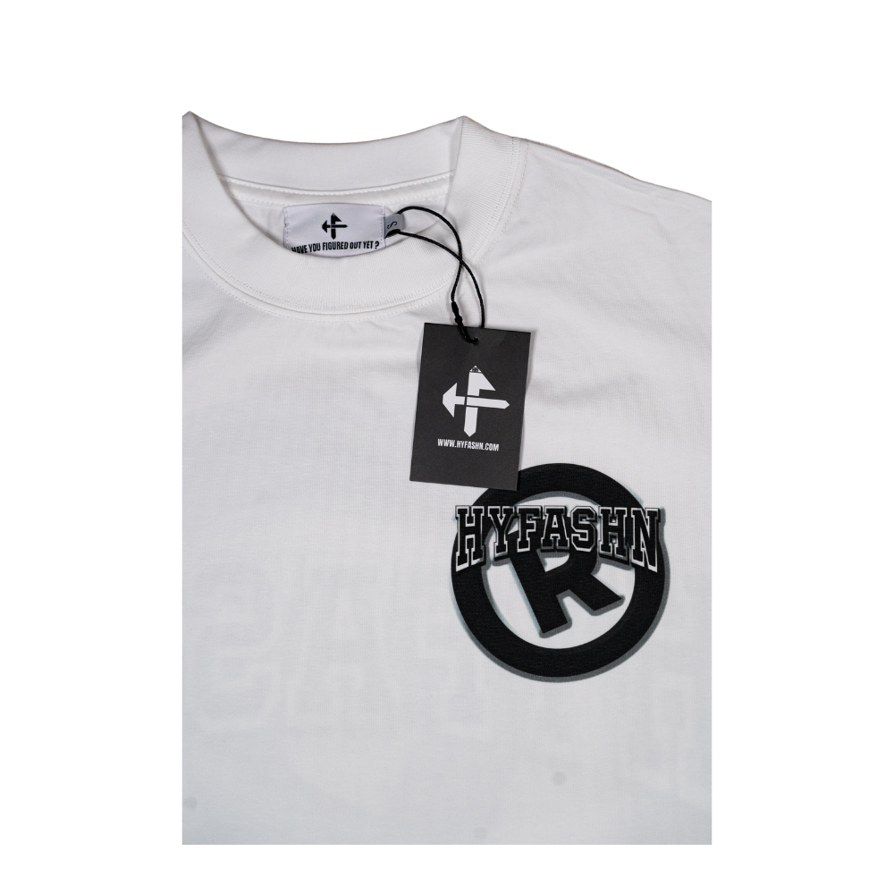 Camiseta blanca Hyfashn Copyright